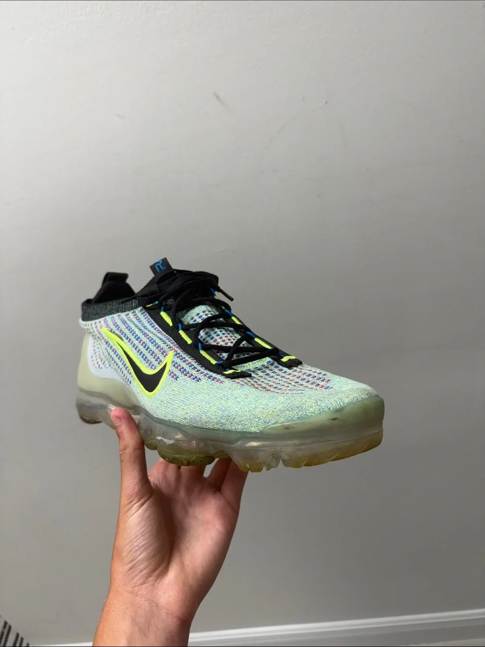 Nike Kids Flyknit Sneaker in Light Green with Neon Yellow Swoosh